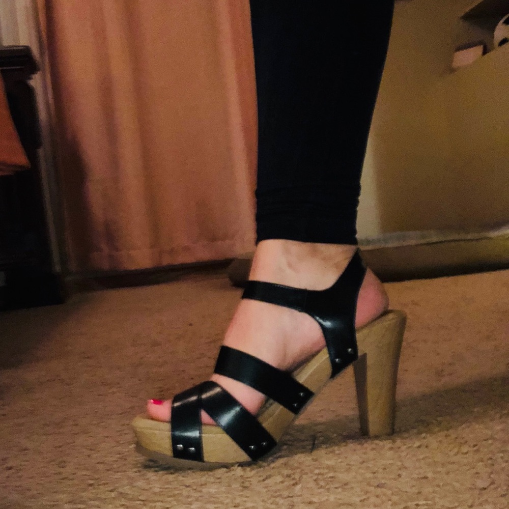 Dr. Scholl’s Cabana Heel - Size 9 - Picture 4 of 5